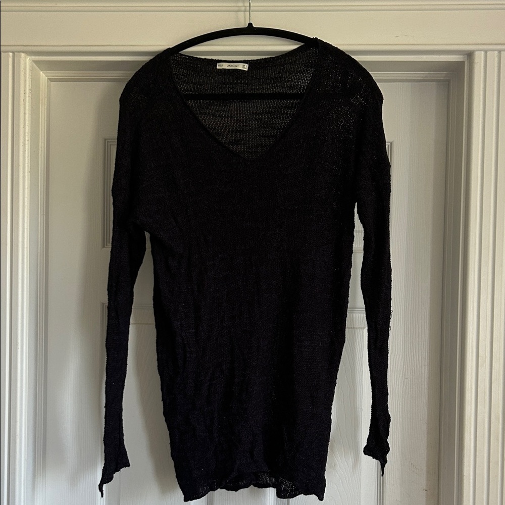 Zara Dark Navy Knit Sweater with splits on cuffs and vneck. Very stretchy. The c